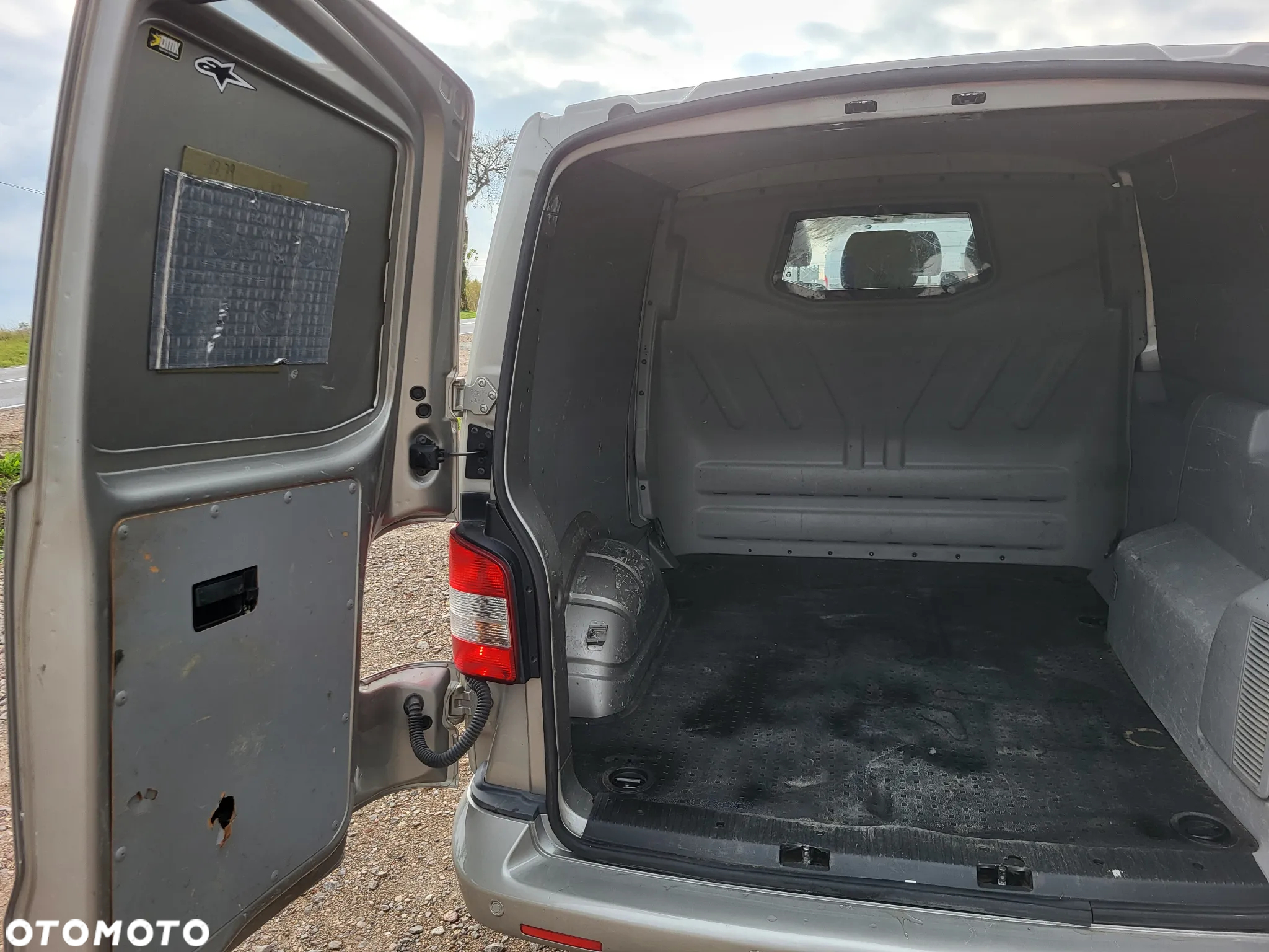 Volkswagen Transporter T5 DSG Doka Lang Comfortline - 30
