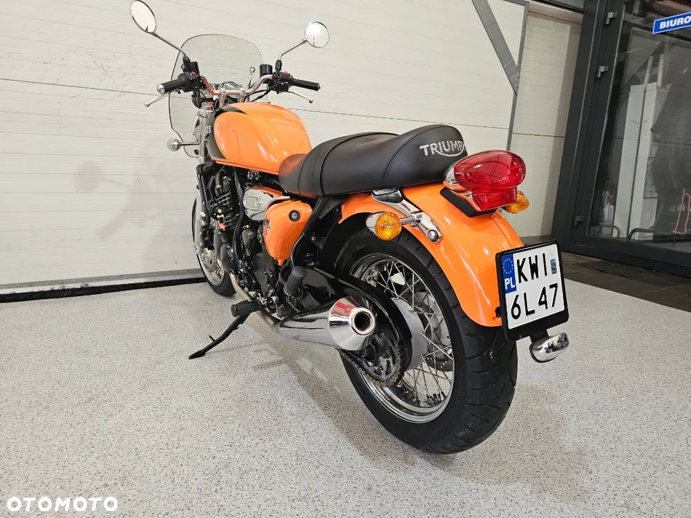 Triumph Thunderbird - 26