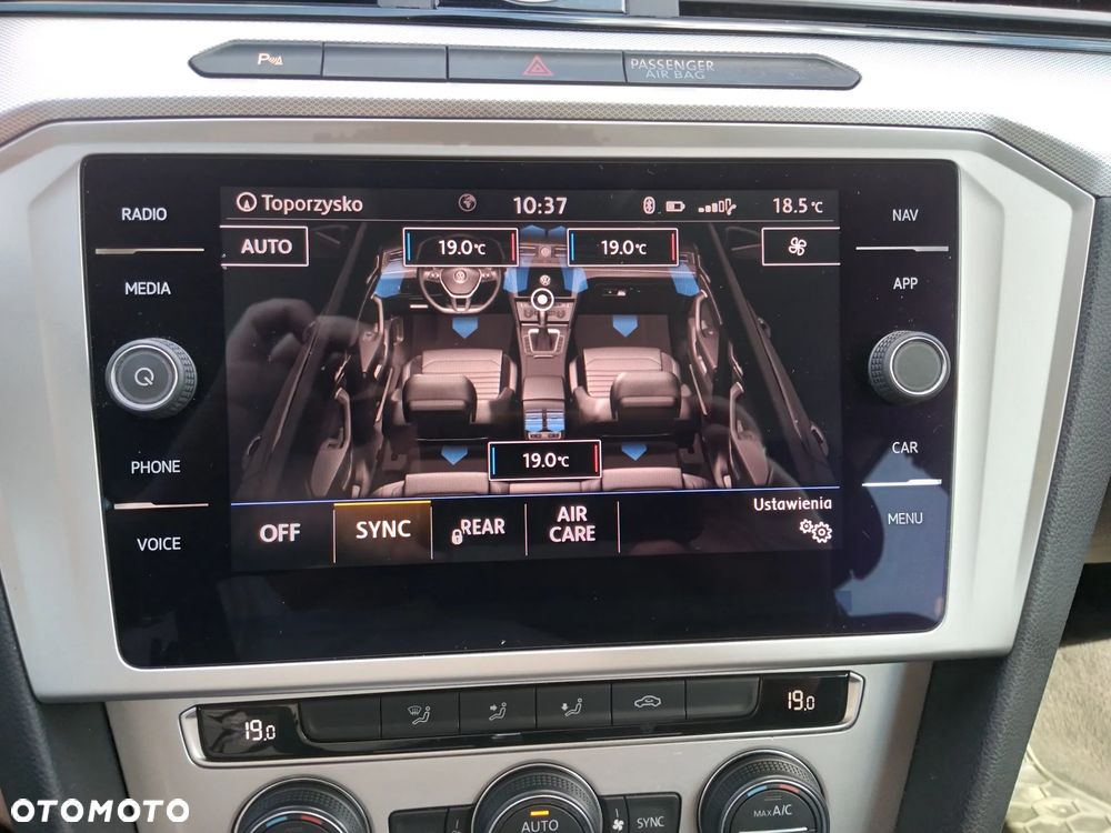 Volkswagen Passat - 6