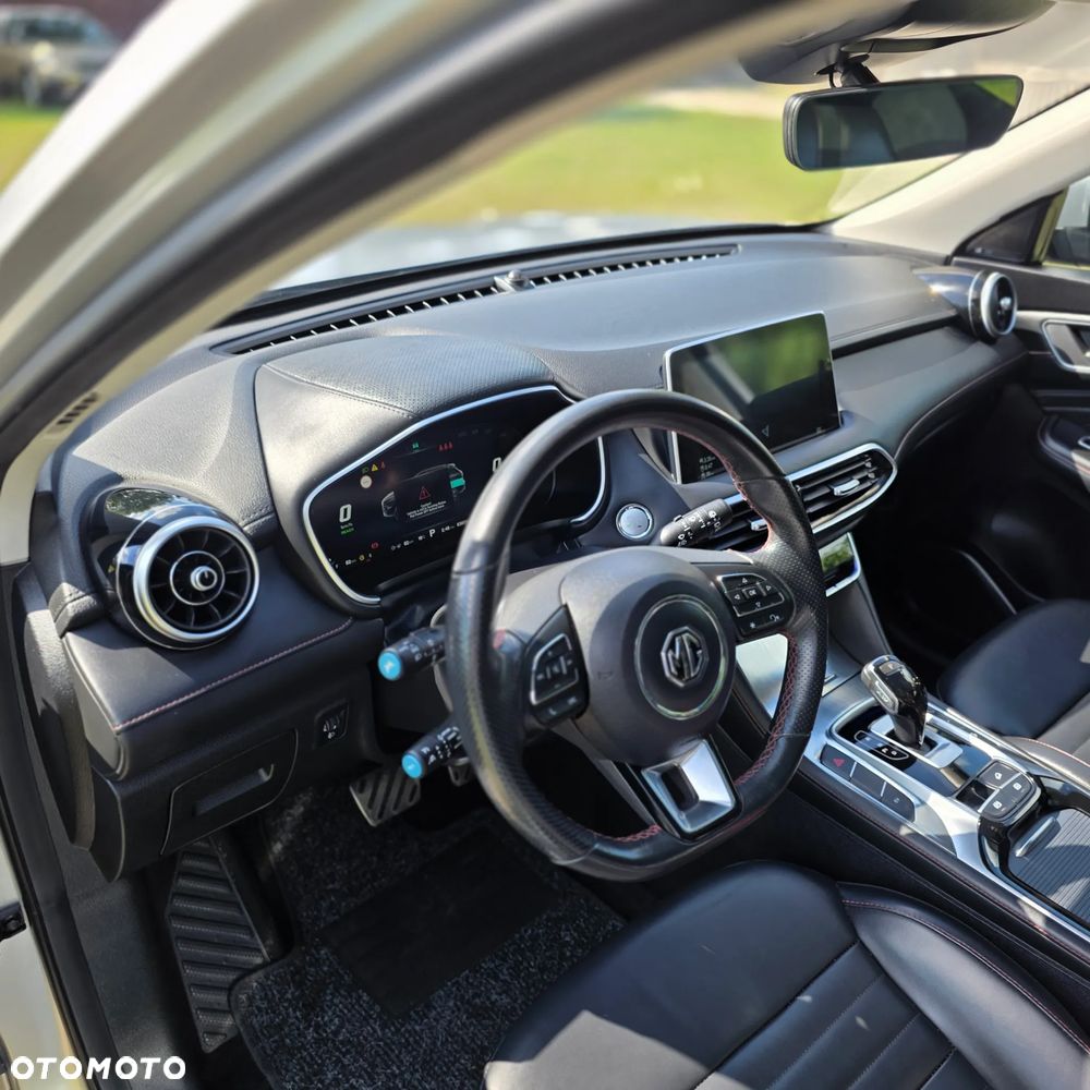 MG HS PHEV 1.5T-GDI Luxury - 12