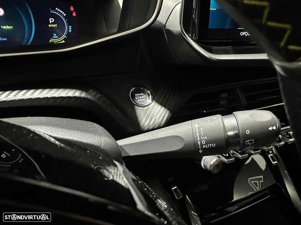 Peugeot e-2008 50 kWh GT - 45
