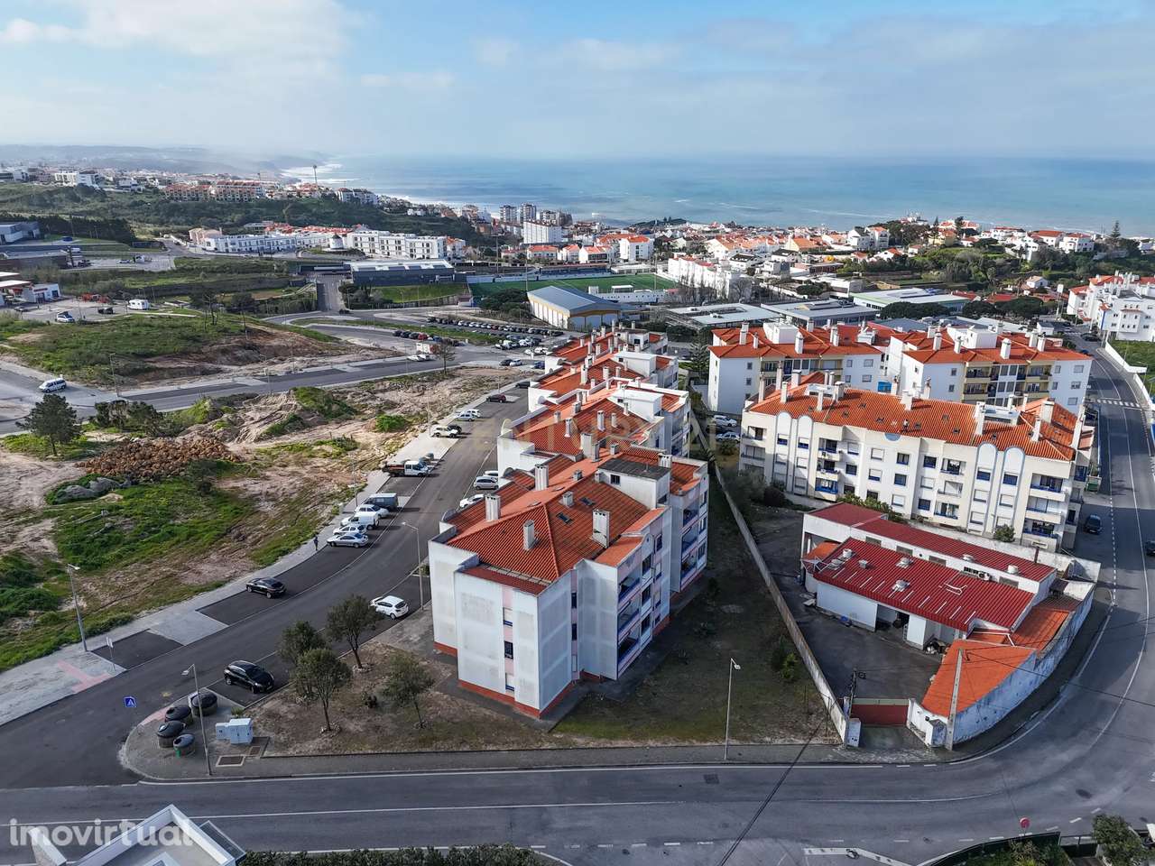 T3 Renovado com Vista Mar | Suíte | Box Fechada | Ericeira - Grande imagem: 2/41