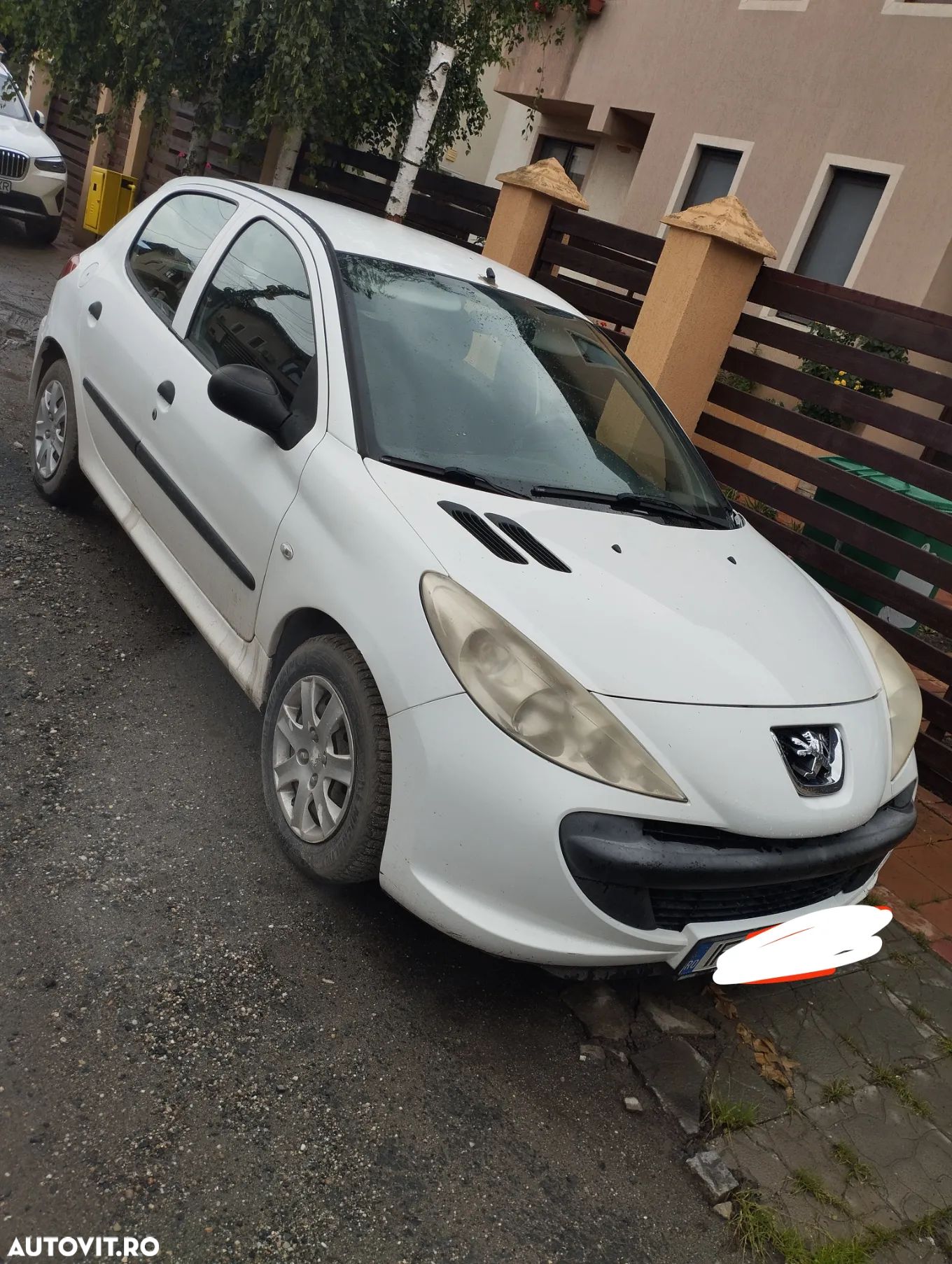 Peugeot 206 - 1