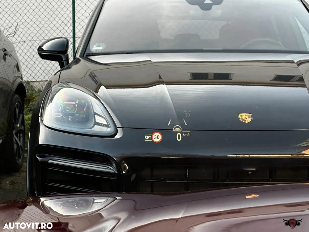 BMW Seria 5 530e Aut. M Sport Edition - 36