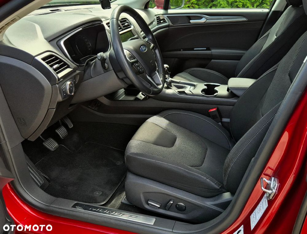 Ford Mondeo 2.0 EcoBlue Titanium - 10