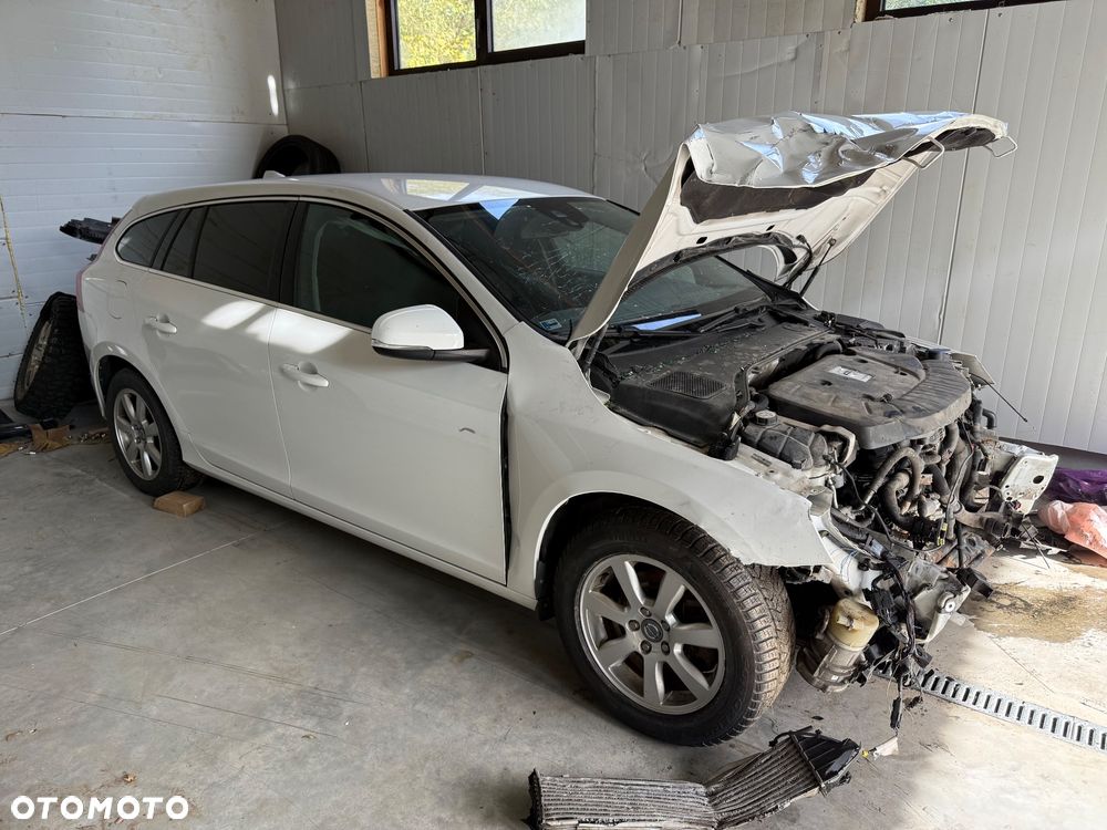 Volvo V60 D3 Base - 2