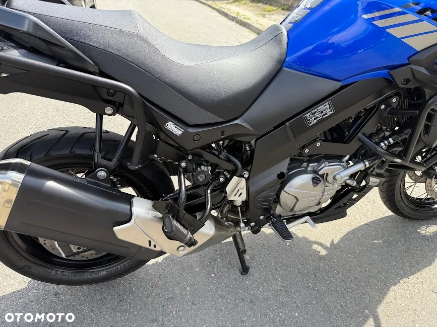 Suzuki V-STROM - 15