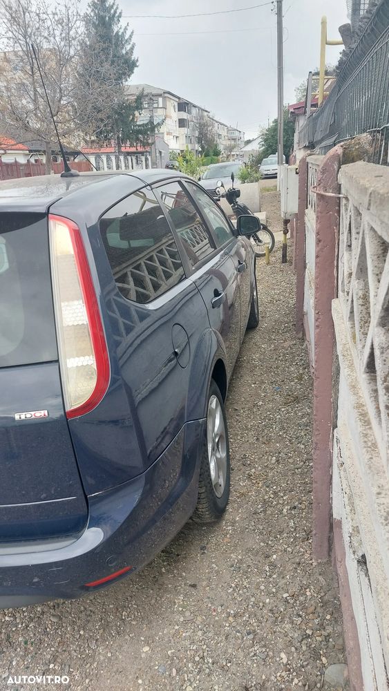 Ford Focus 1.6 TDCI 90 CP Trend - 8