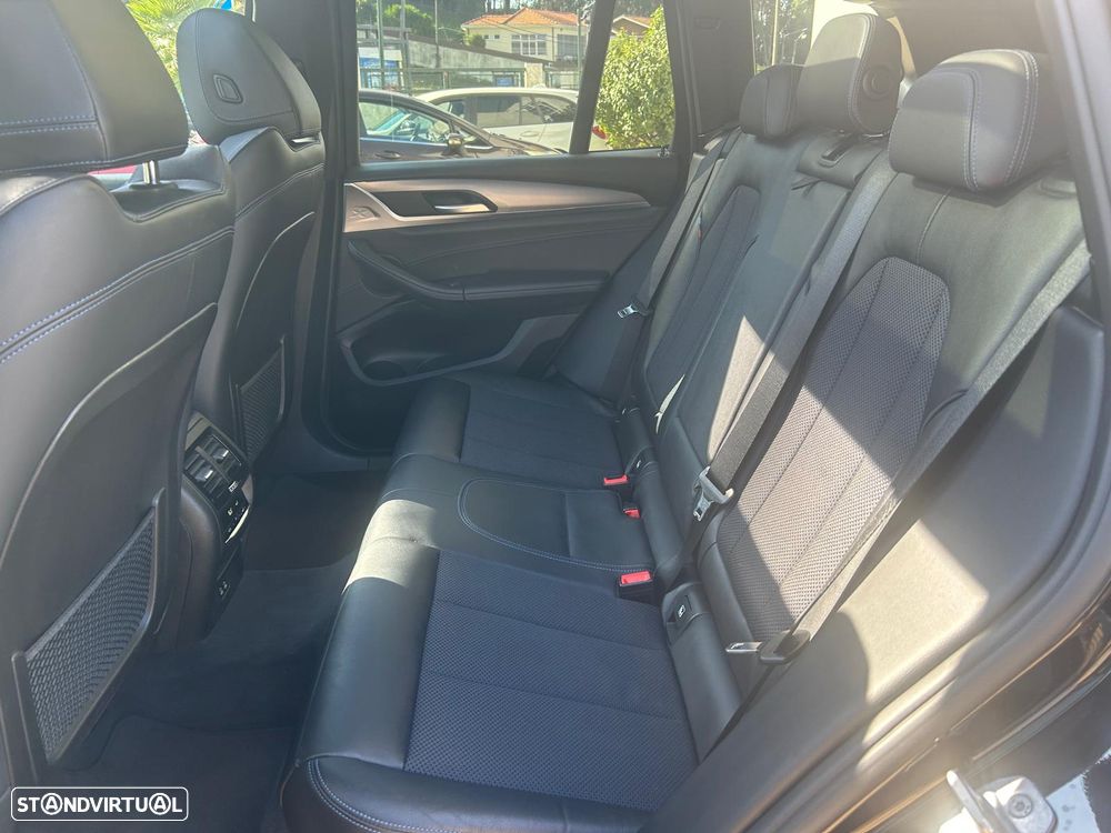 BMW X3 30 e xDrive Pack M - 27