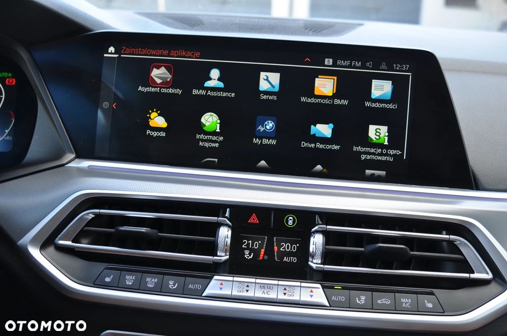 BMW X5 xDrive40i - 28