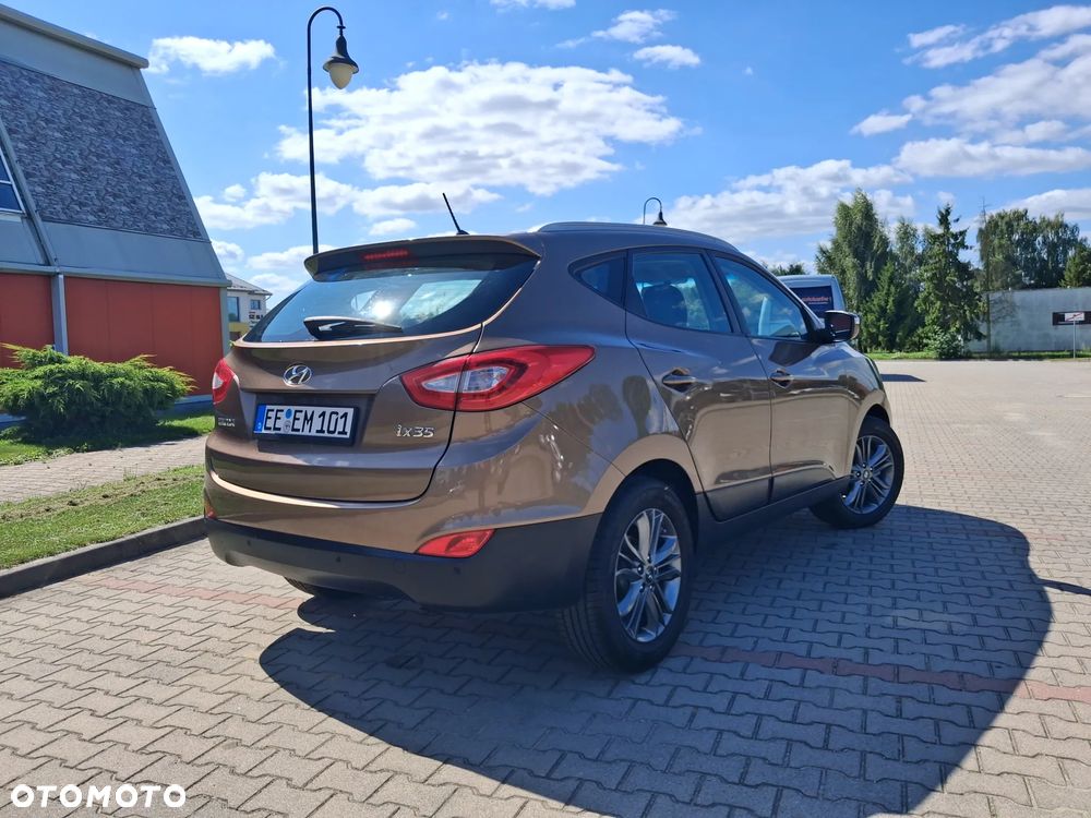 Hyundai ix35 1.6 2WD Fifa World Cup Edition - 5