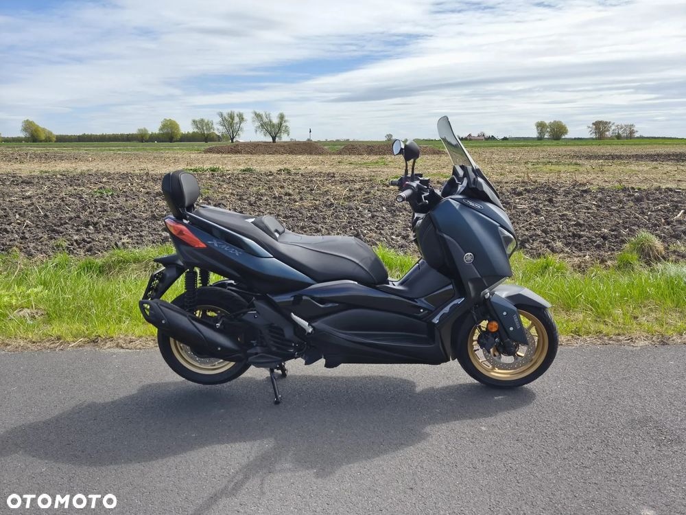 Yamaha X-max - 15