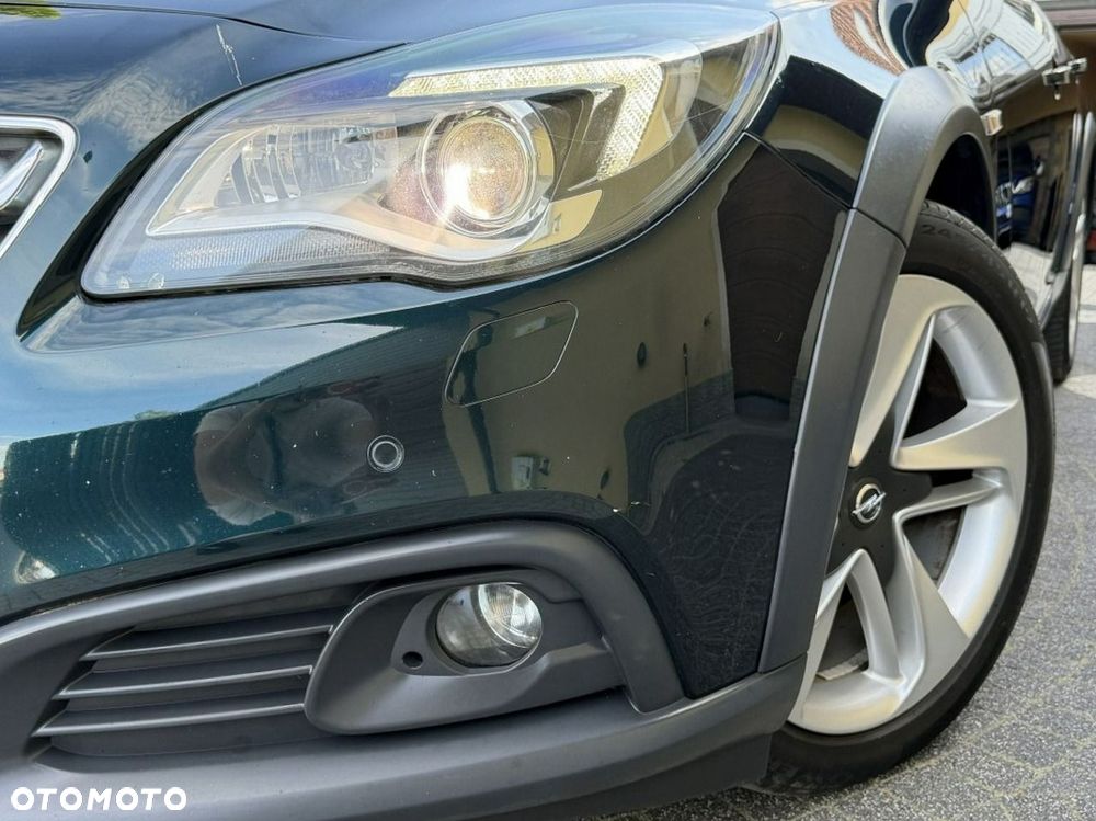 Opel Insignia - 10
