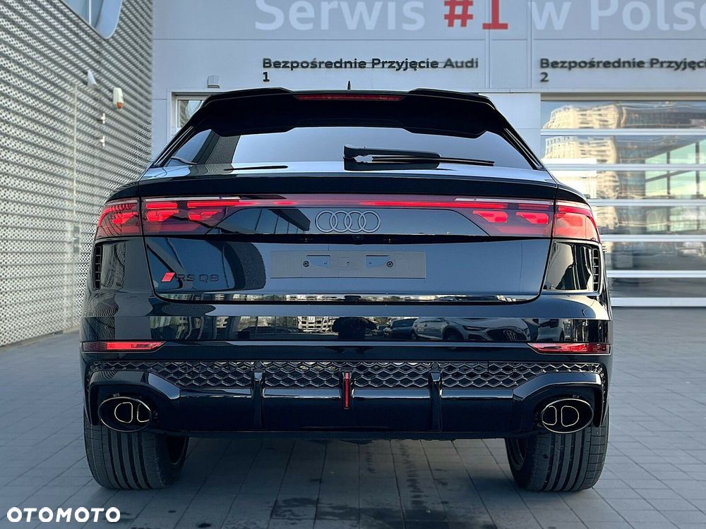 Audi RS Q8 - 7