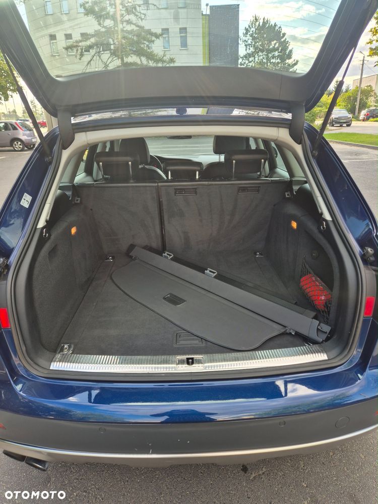 Audi A4 Allroad 2.0 TDI Quattro - 8