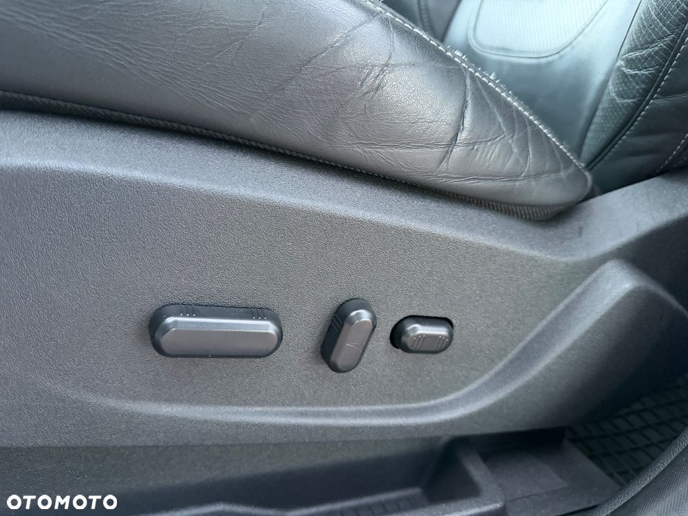 Ford Kuga 2.0 TDCi 4x4 Individual - 18