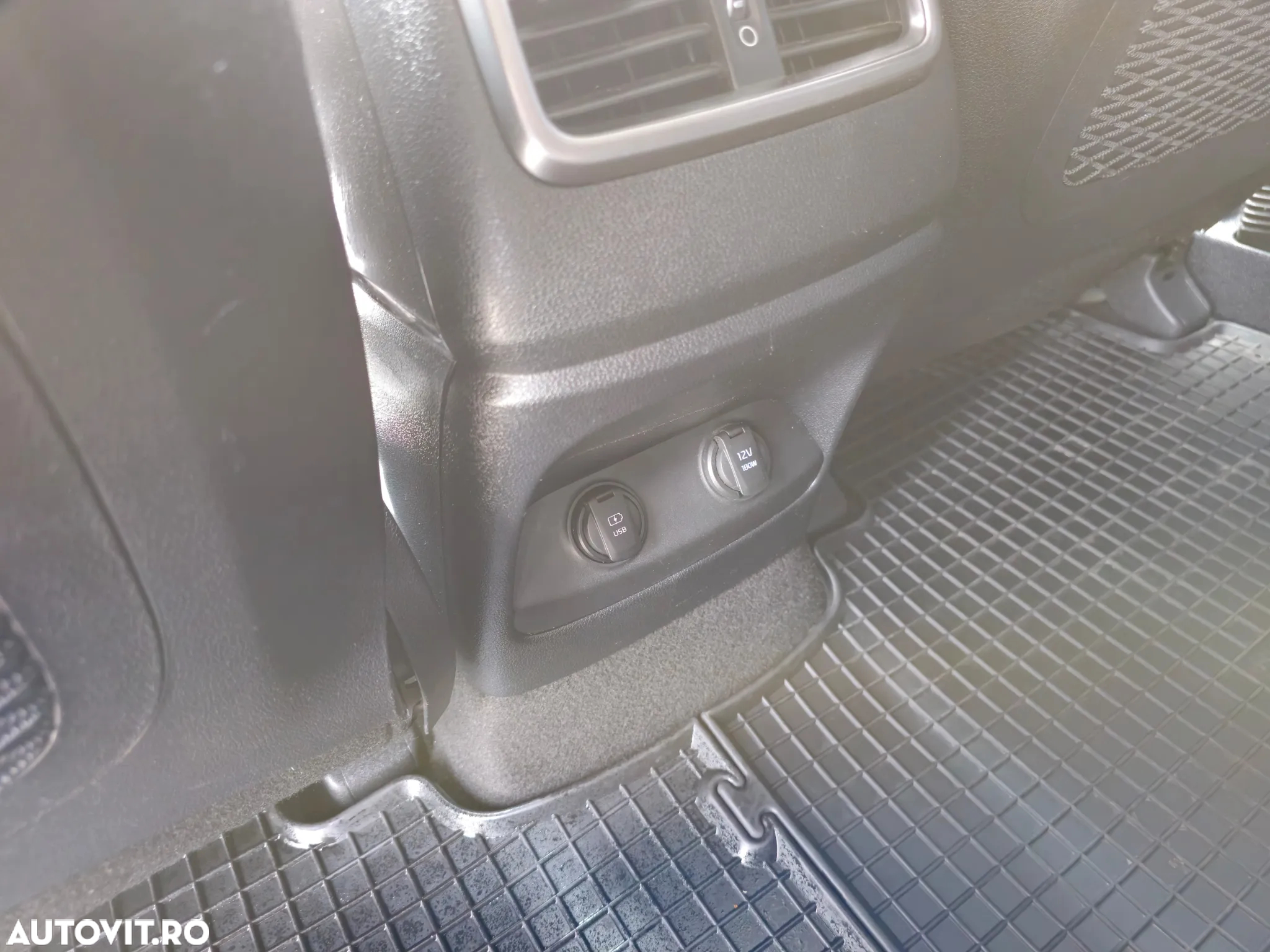 Kia Sorento - 20