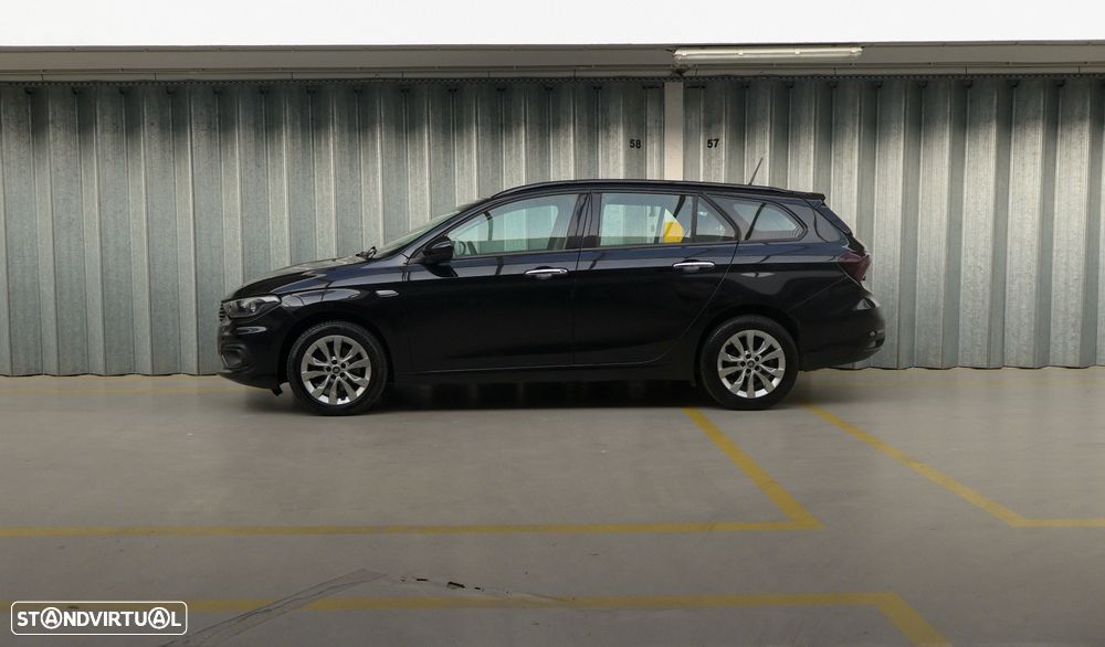 Fiat Tipo Station Wagon 1.3 M-Jet Lounge Tech - 36