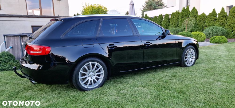 Audi A4 Avant 1.8 TFSI Ambiente - 9
