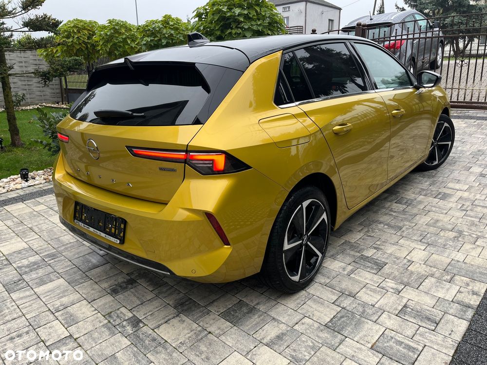 Opel Astra 1.6 T Plug-in Hybrid Business Edition - 4