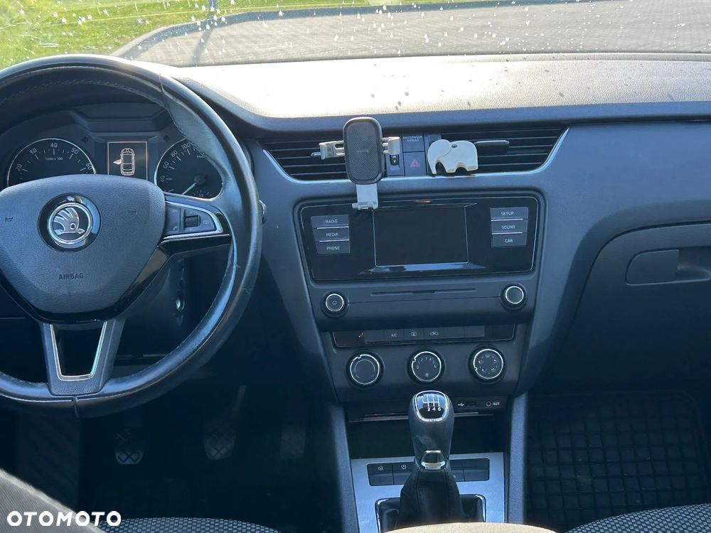 Skoda Octavia 1.4 TSI Ambition - 8