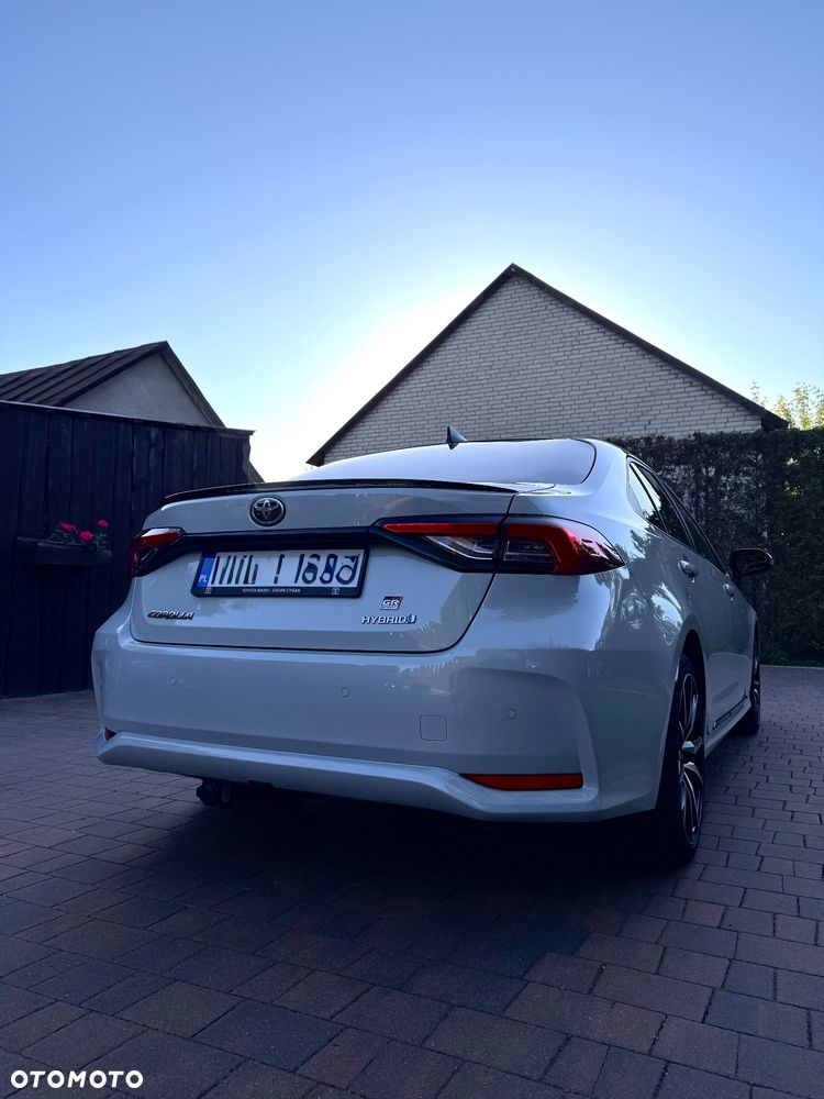 Toyota Corolla - 13