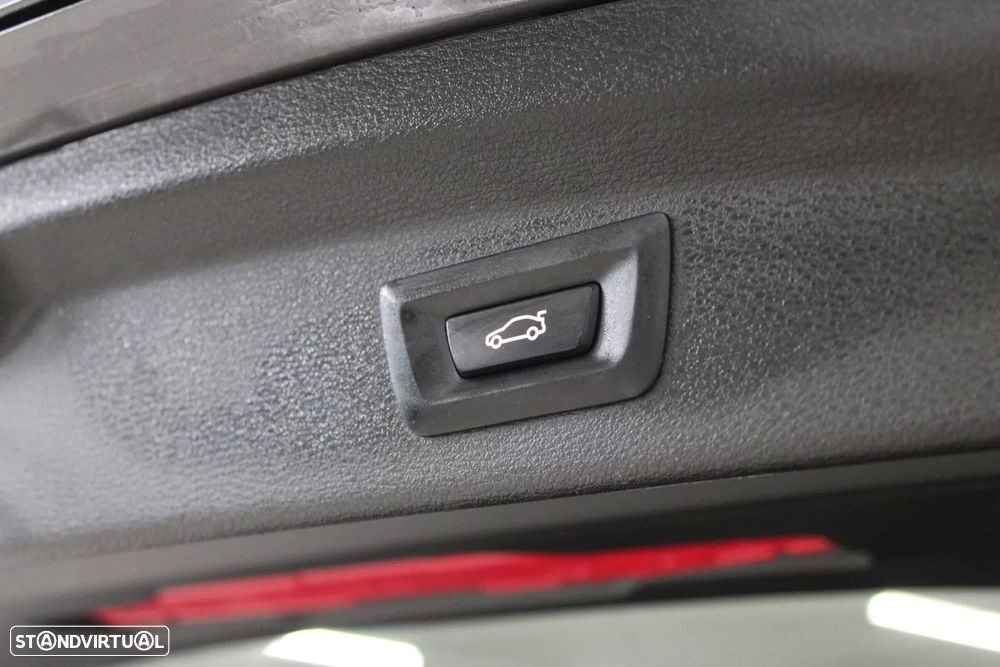 BMW X2 25 e xDrive - 21