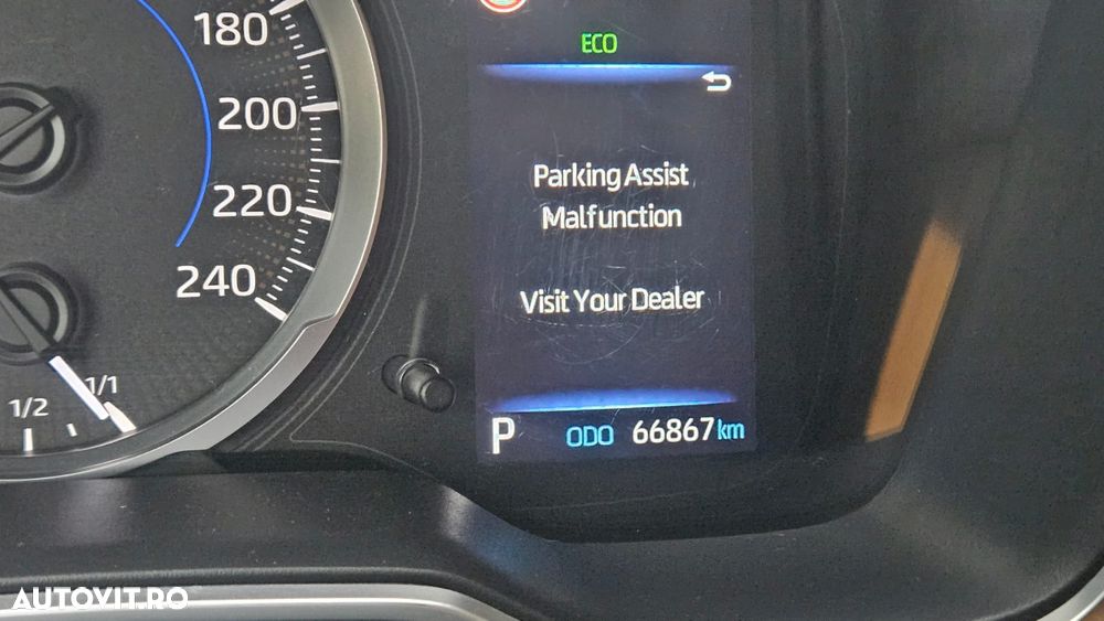 Toyota Corolla 1.8 HSD Dynamic - 10