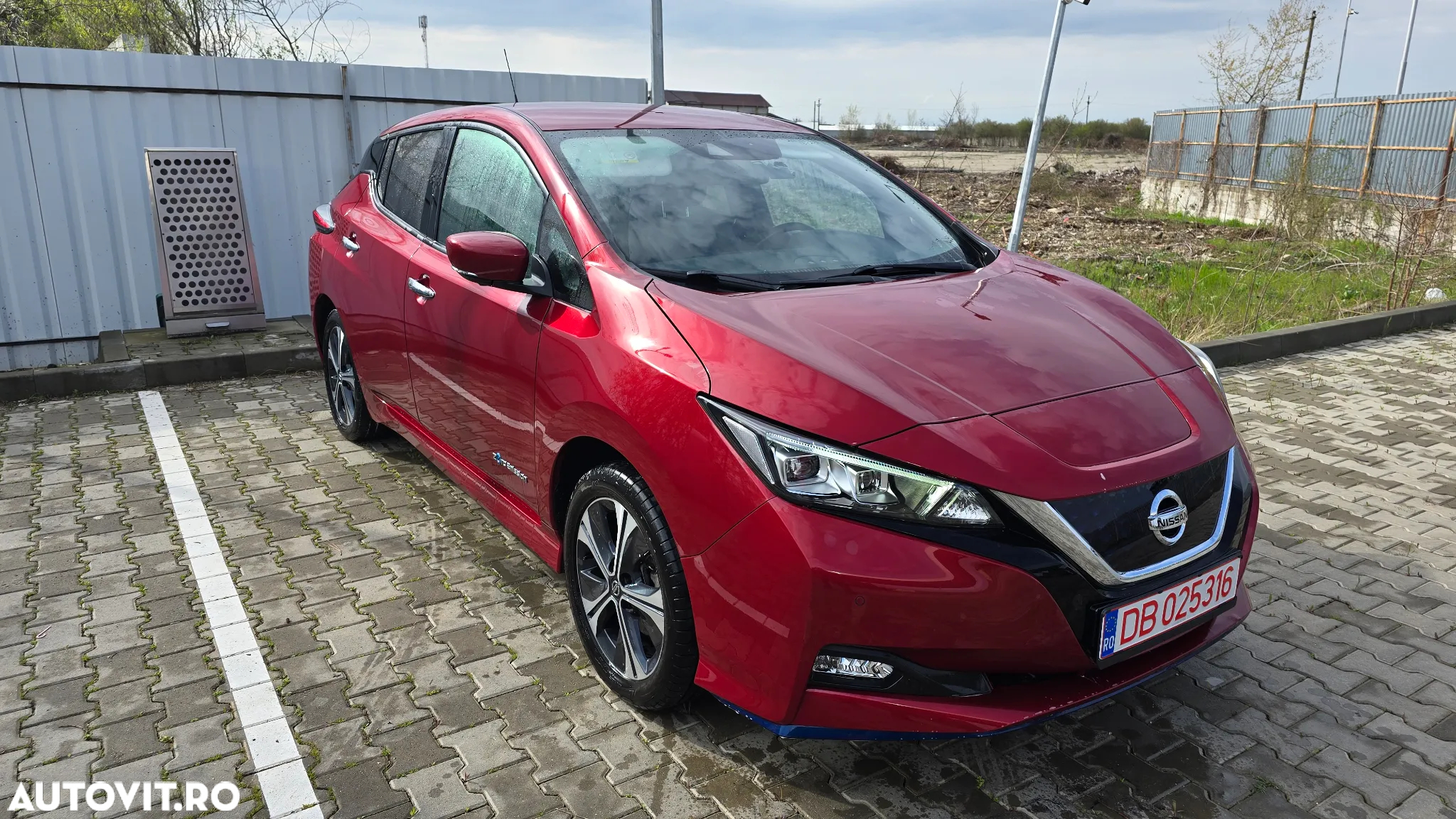 Nissan LEAF 62 kWh e+ Tekna - 2