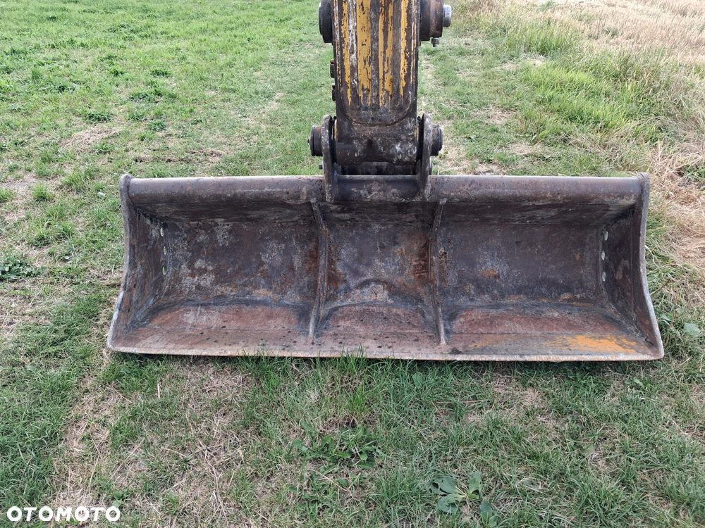 Komatsu PC210LC-8 - 14