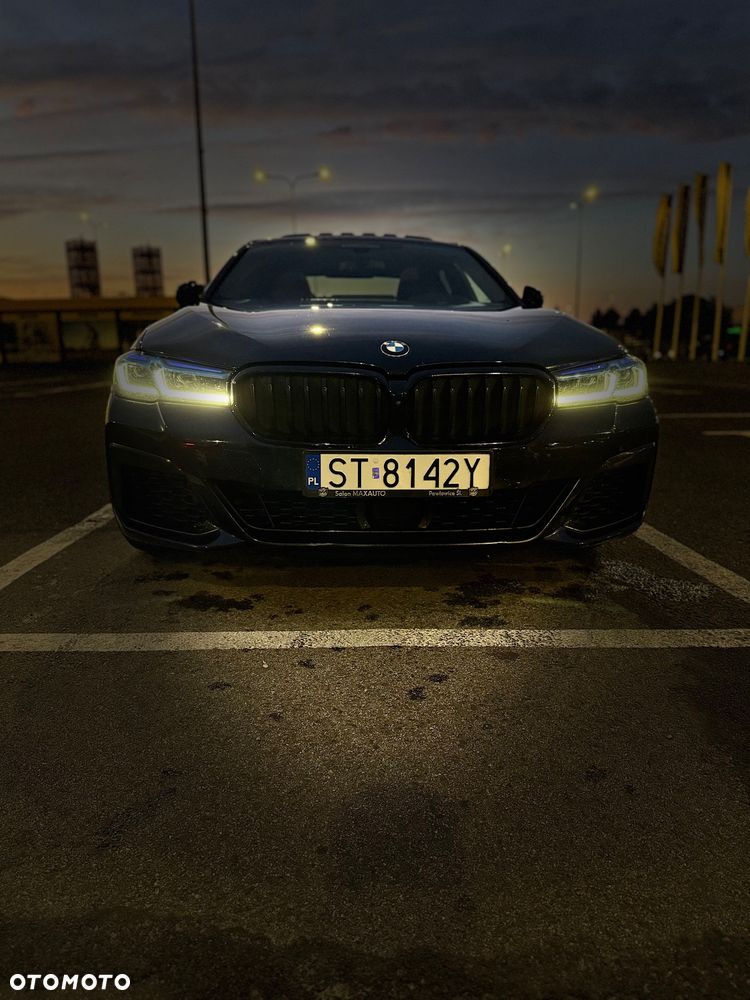 BMW Seria 5 530e xDrive M Sport sport - 3