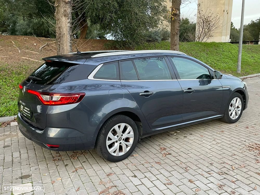 Renault Mégane Sport Tourer 1.3 TCe Limited - 4
