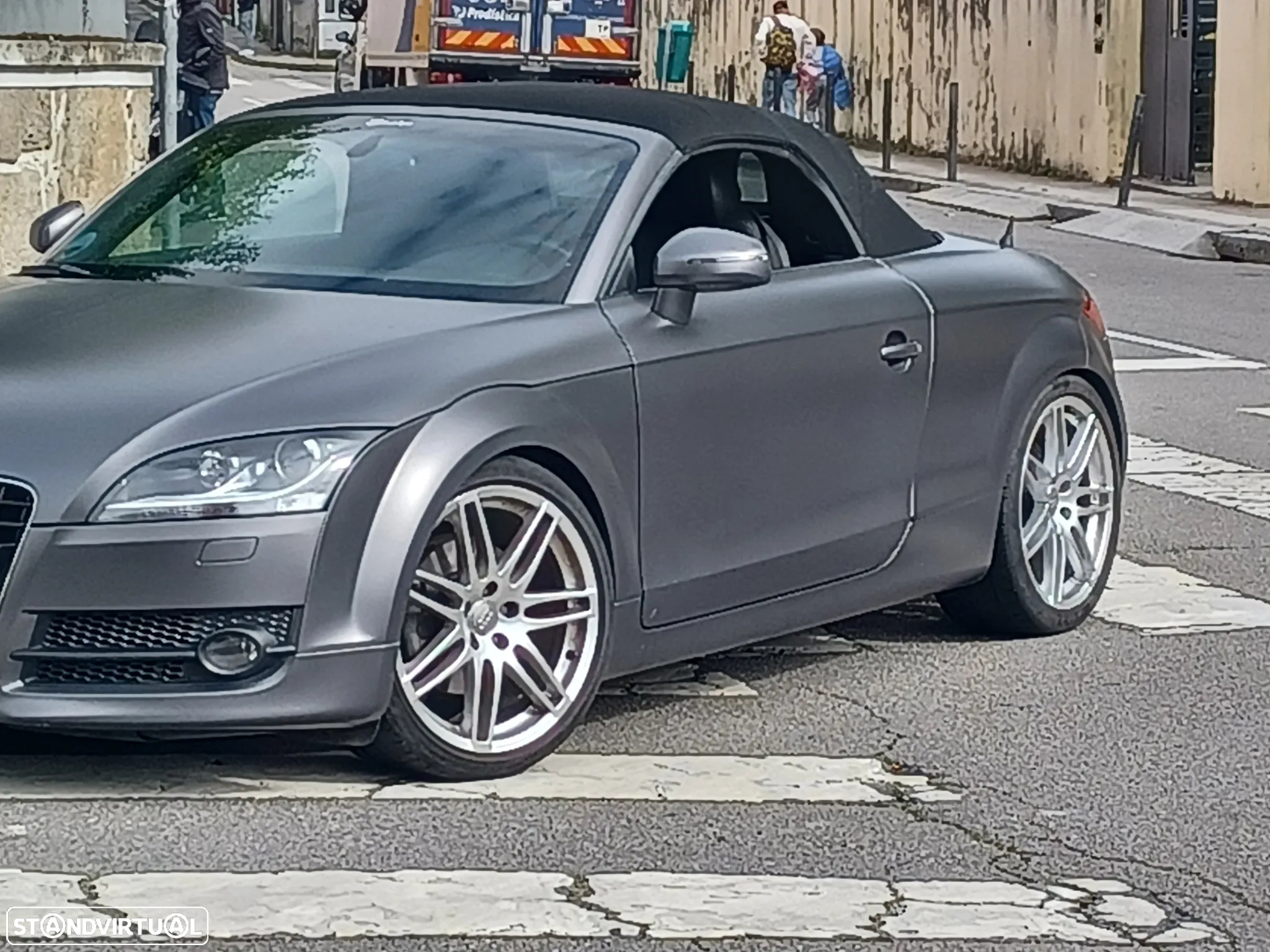 Audi TT Roadster S - 19