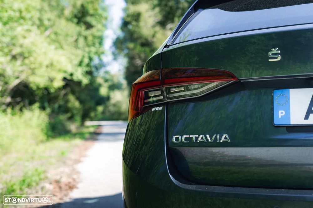 Skoda Octavia Break 2.0 TDI Style - 12