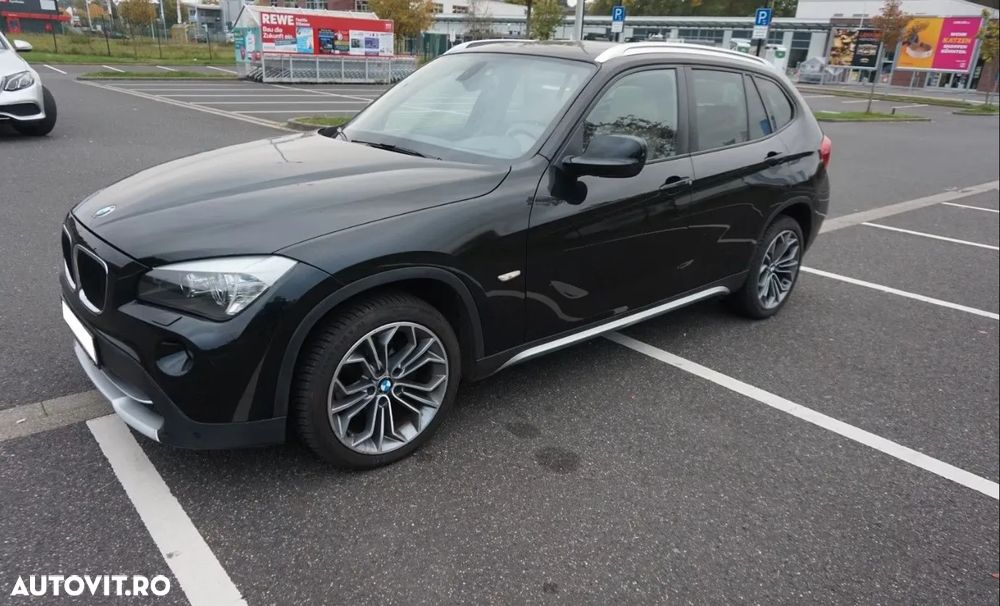 BMW X1 xDrive20d Aut. Sport Line - 4