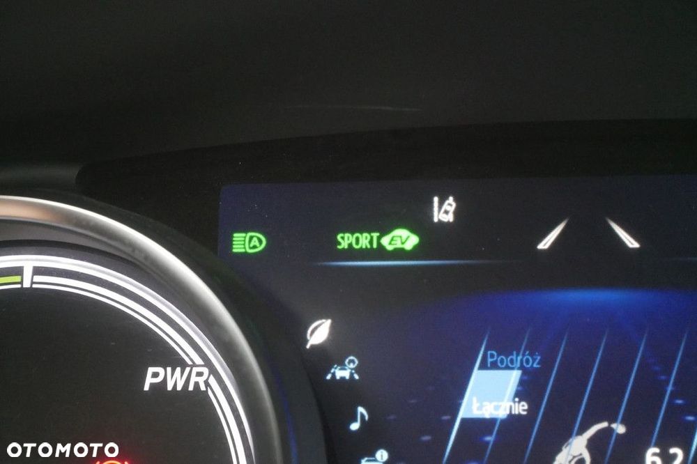 Toyota Camry 2.5 Hybrid Comfort CVT - 21