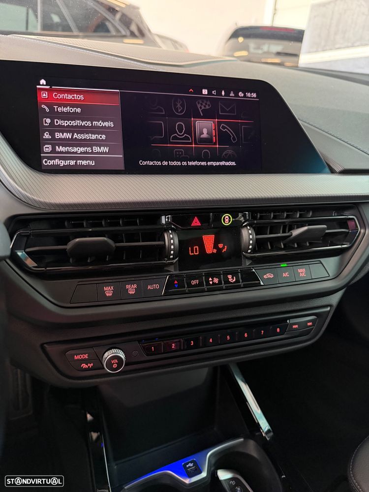 BMW 116 d Pack Desportivo M Auto - 24
