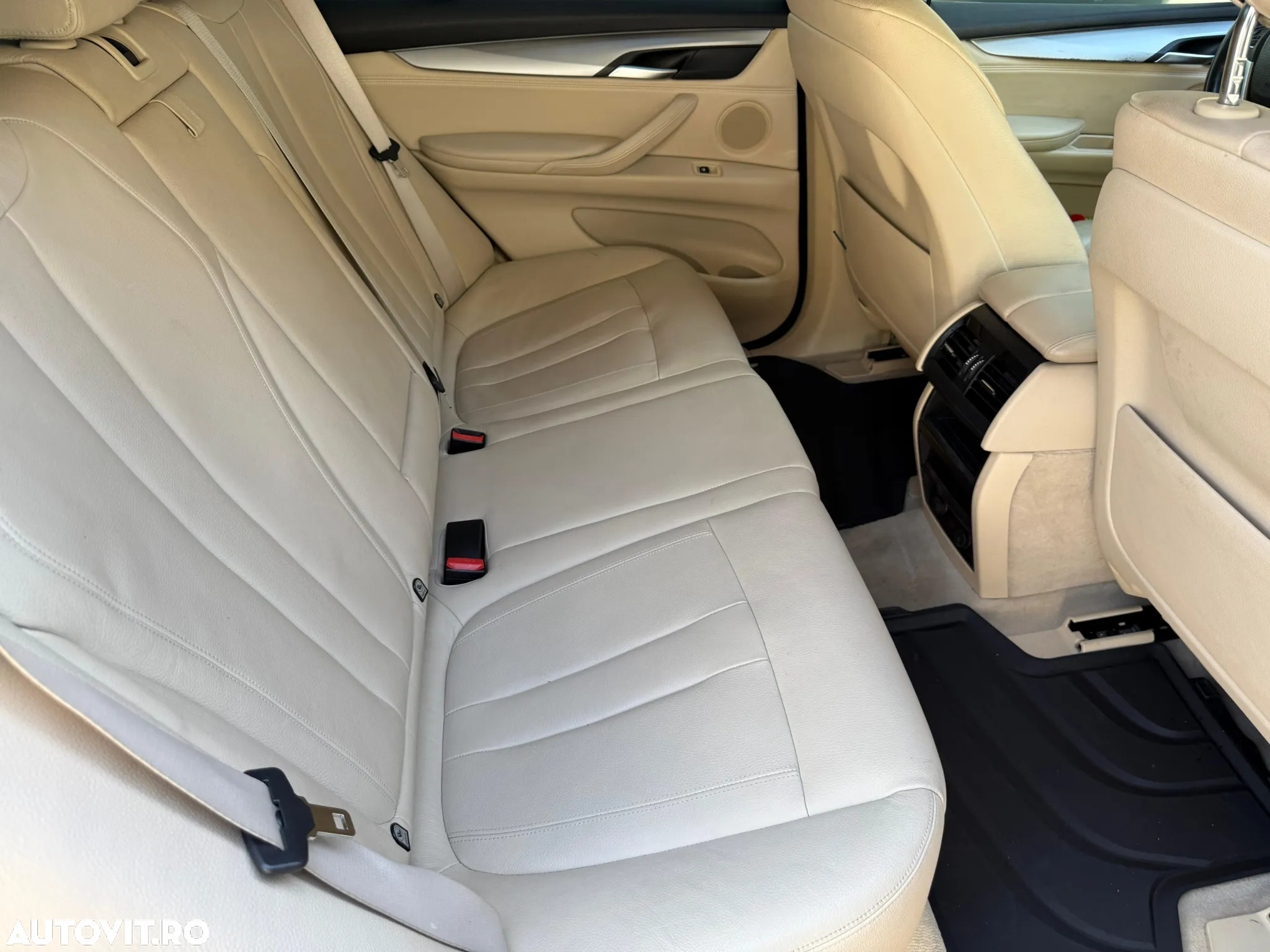 BMW X5 xDrive30d - 13