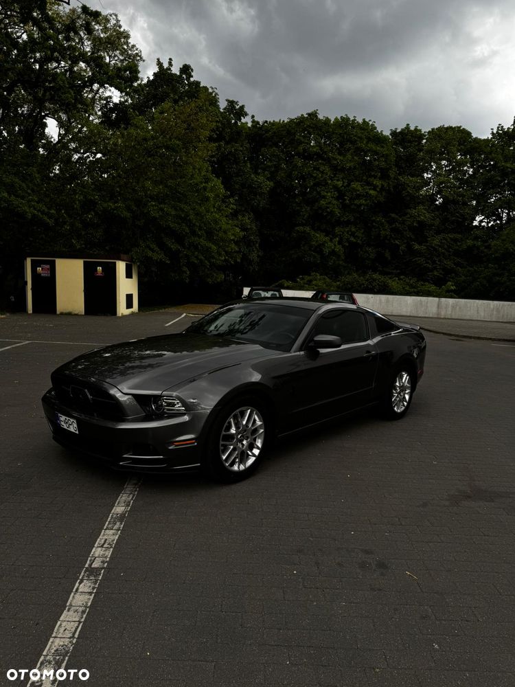 Ford Mustang 3.7 V6 Premium - 1