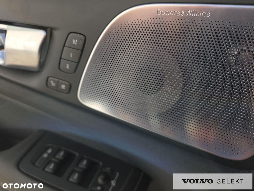 Volvo S60 T8 Recharge AWD Ultimate Dark - 21