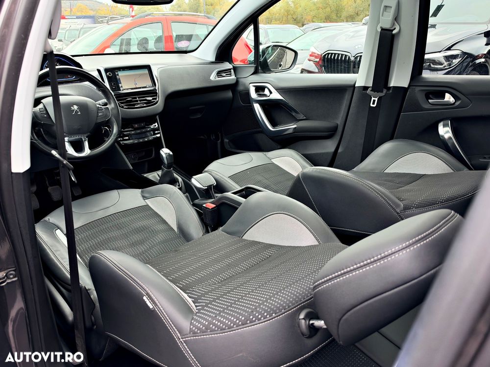 Peugeot 2008 PureTech 82 Style - 9
