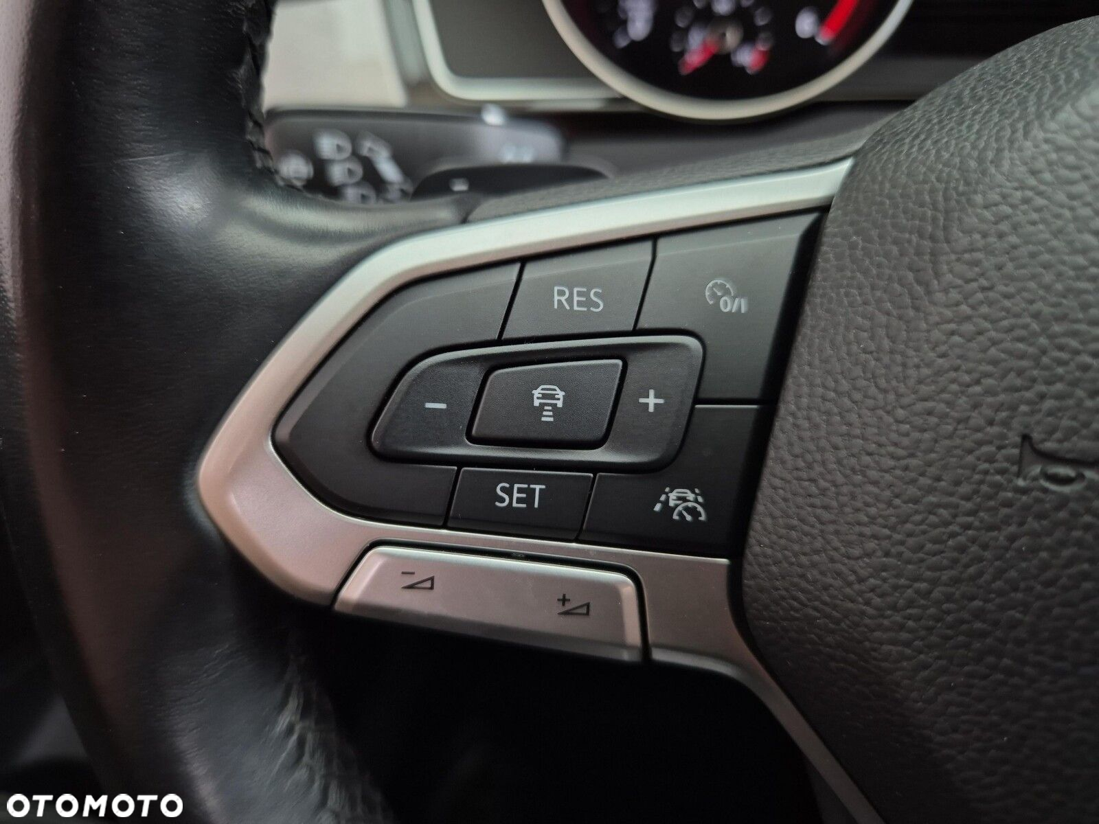 Volkswagen Passat 2.0 TDI EVO Business DSG - 20