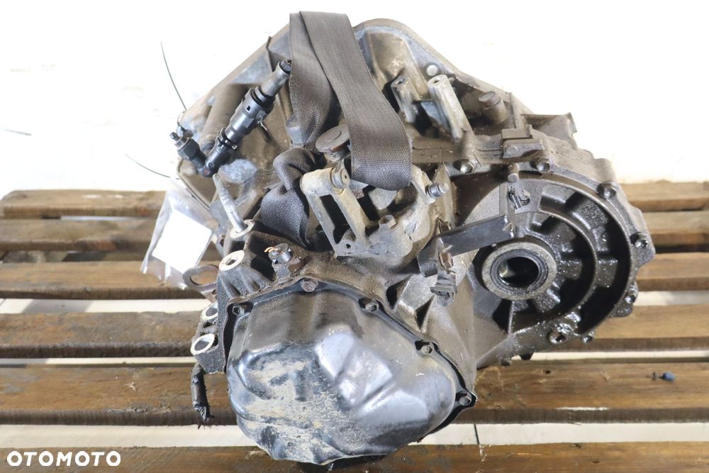 SKRZYNIA BIEGÓW 5 BIEGOWA SUZUKI SX4 I 1.6 79J0 - 2