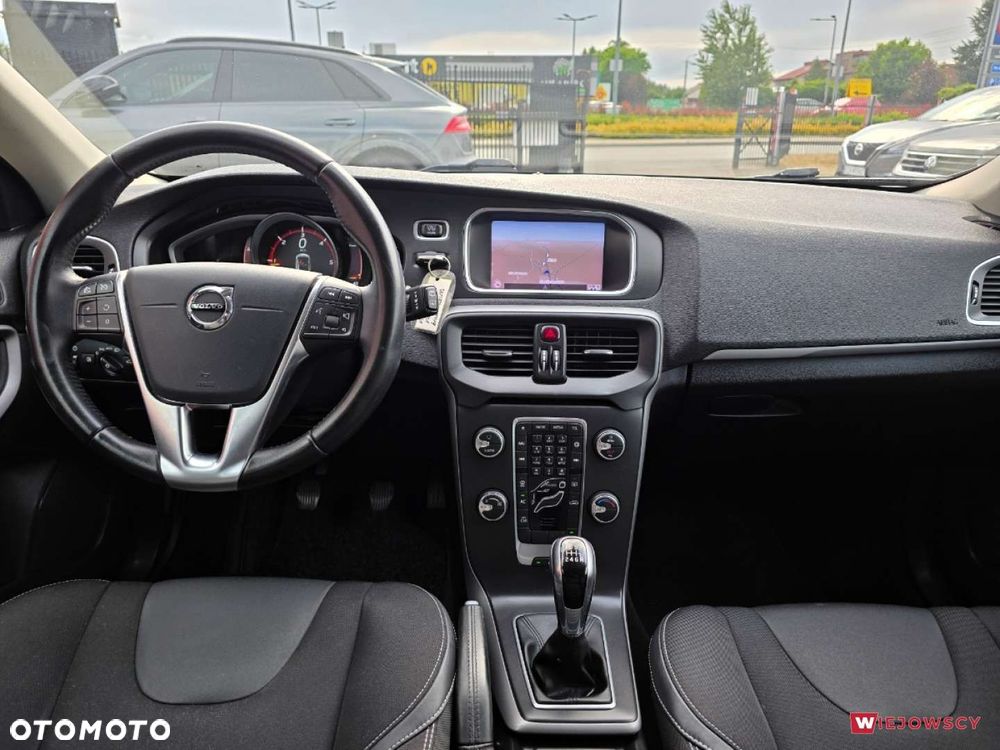 Volvo V40 - 19