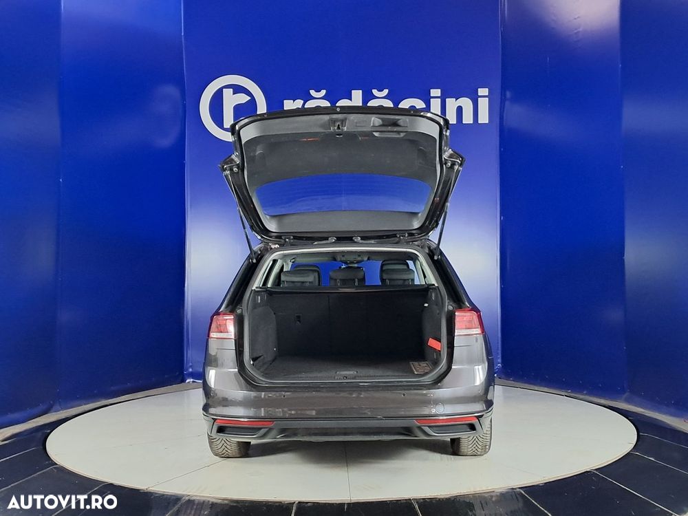 Volkswagen Passat Variant 1.5 TSI ACT OPF DSG Comfortline - 19