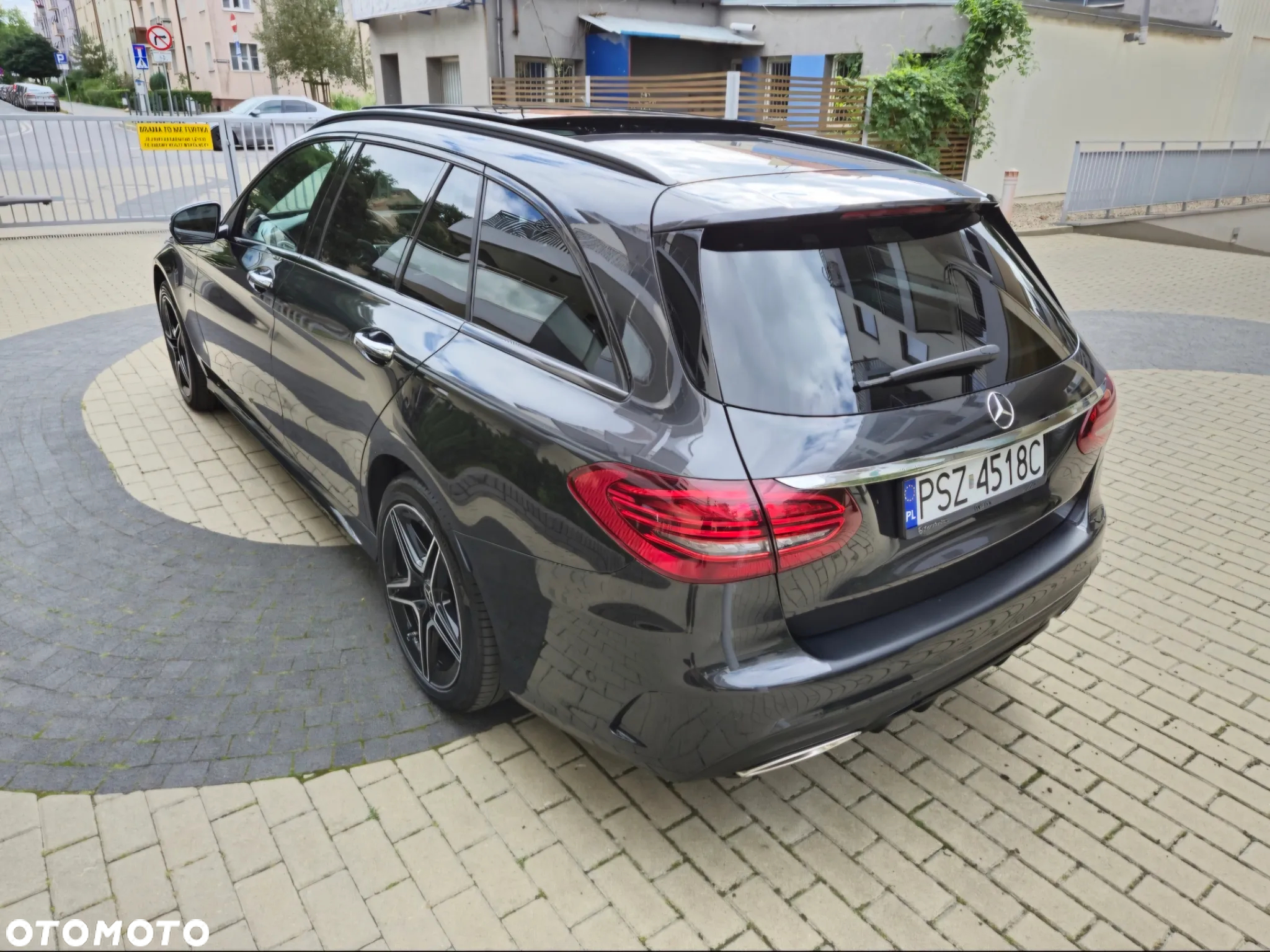Mercedes-Benz Klasa C 300 e T 9G-TRONIC AMG Line - 5