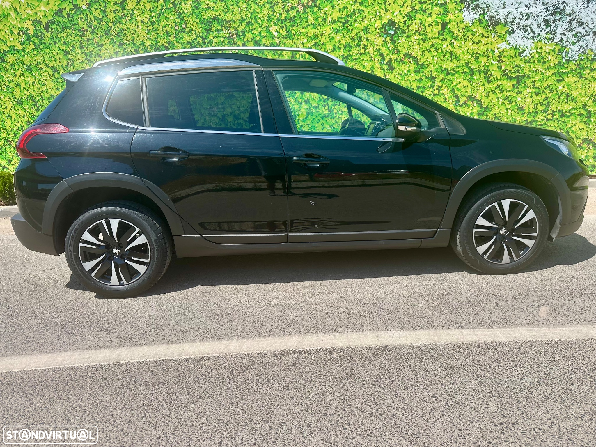 Peugeot 2008 1.6 BlueHDi Allure - 28