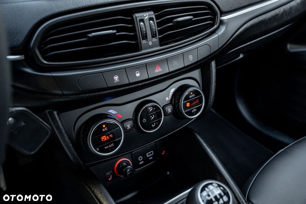 Fiat Tipo 1.4 T-Jet Sport - 36
