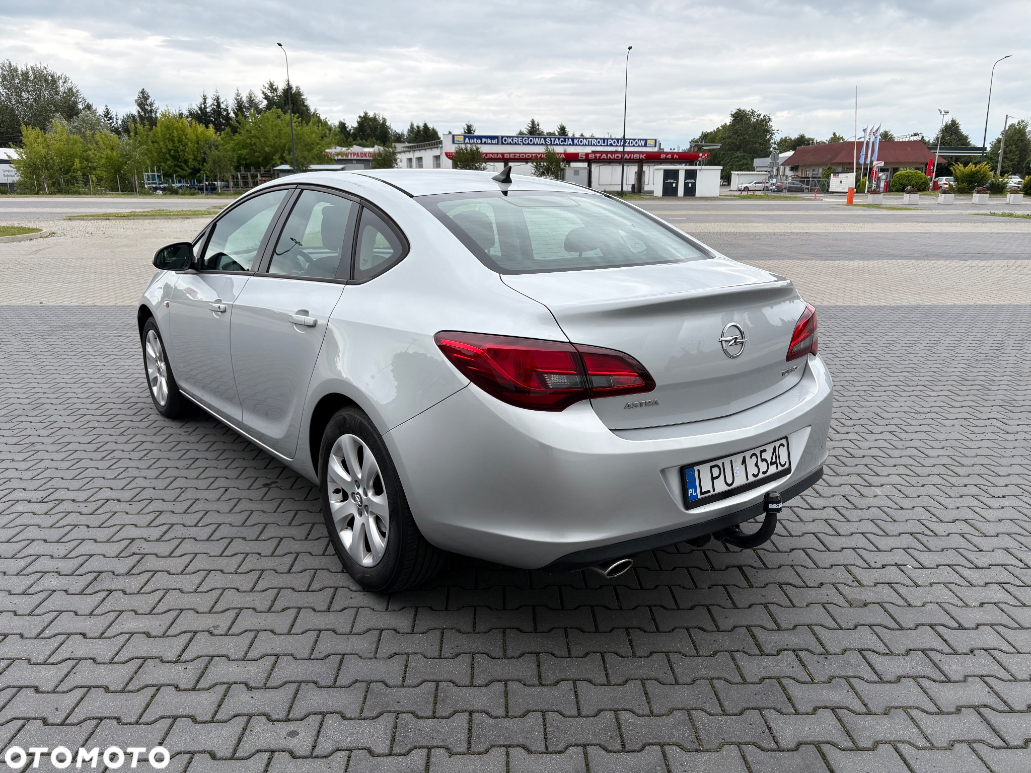 Opel Astra IV 1.4 T Business - 5