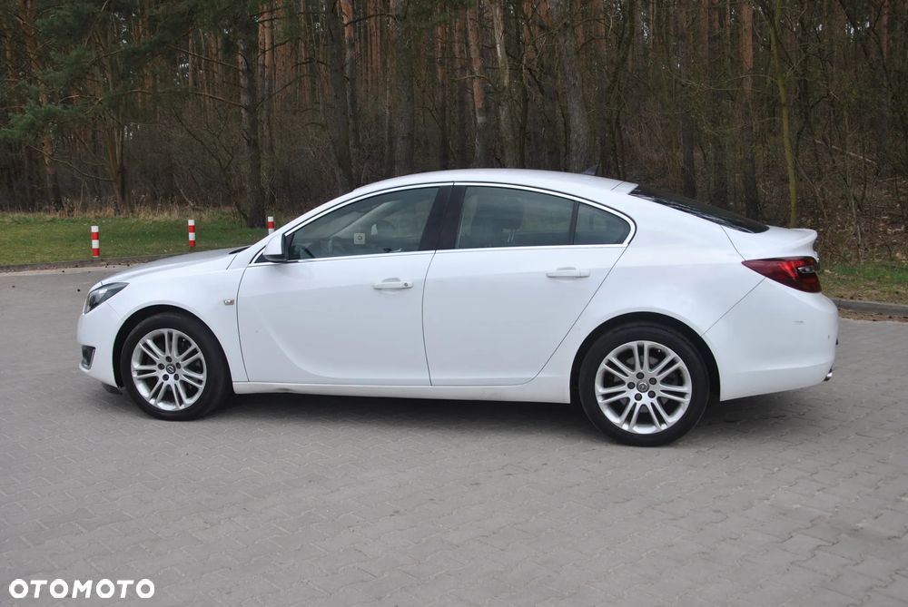 Opel Insignia - 2